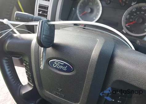 2010 Ford Escape Xlt из США, поврежденный, VIN 1FMCU0DG2AKB20926